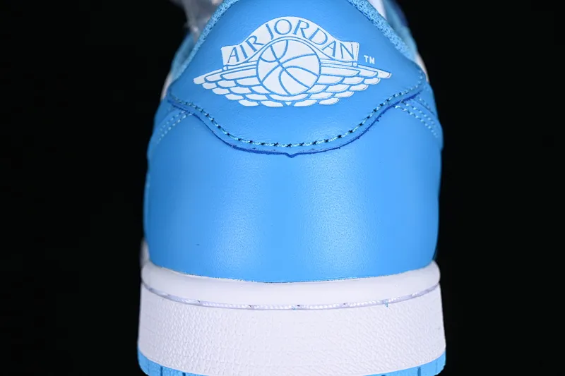 All categories Air Jordan Jordan series basketball shoes Air Jordan 1 Low G version pure original Nk SB x Air Jordan 1 Low AJ1 Joe 1 joint North Carolina blue full head layer low-top basketball shoes CJ7891-401